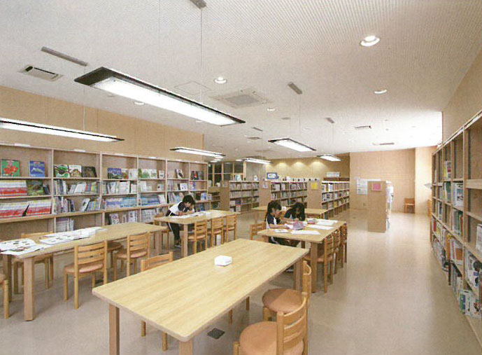 1F図書室